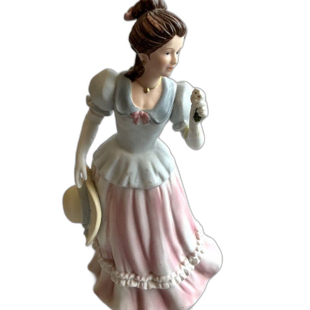 HOMCO 1452 Lady Camille Victorian Vintage 80s Porcelain Statue Figurine 8"